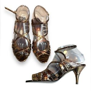 Town Shoes Bronze Metallic Brown‎ Snakeskin High Heels Pumps Strappy Size 7 NWT